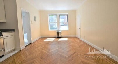 117 W 13th St in New York, NY - Foto de edificio - Building Photo