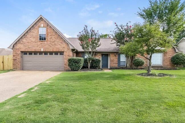 property at 6743 Hare Run Ln