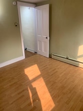 1348 Vienna St in Northampton, PA - Building Photo - Building Photo