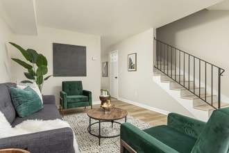 The Firefly in Chattanooga, TN - Foto de edificio - Building Photo