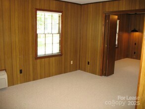 1300 Lomax Ave in Charlotte, NC - Building Photo - Building Photo