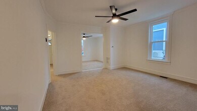 105 Fairview Ave in Waynesboro, PA - Building Photo - Building Photo