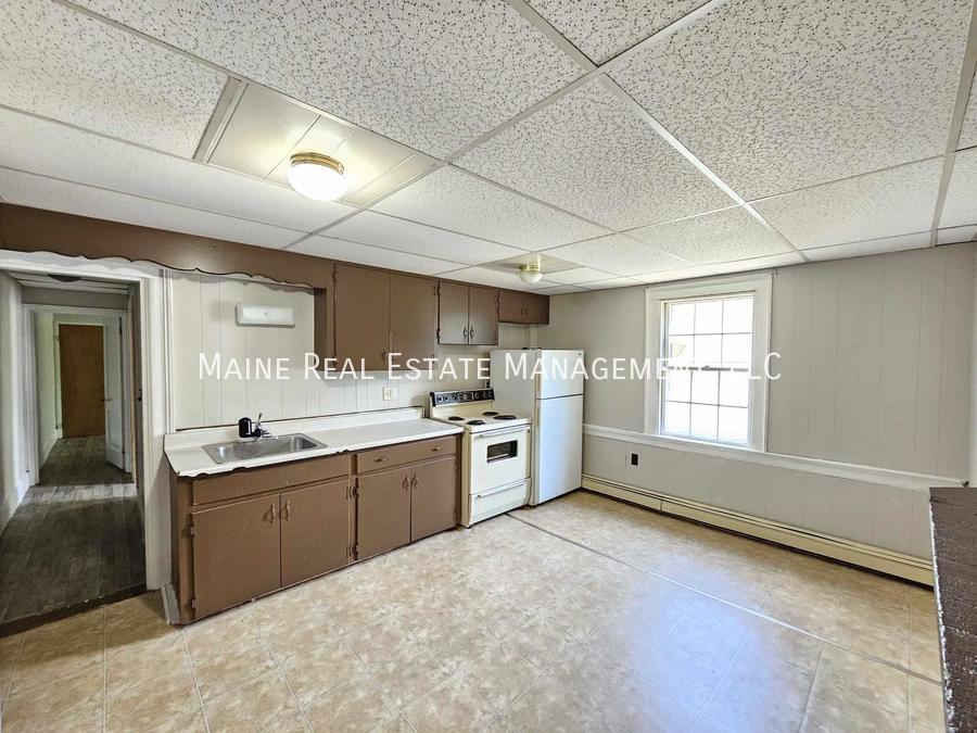 174 Brunswick St in Old Town, ME - Building Photo