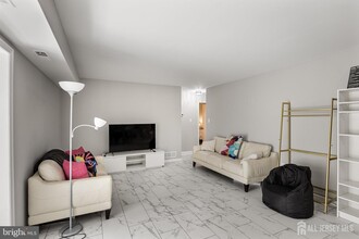23A W Bluebell Ln in Mount Laurel, NJ - Building Photo - Building Photo