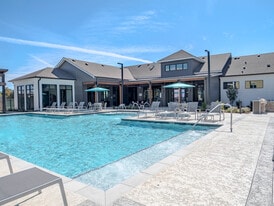 The Waters at Promenade in Marrero, LA - Building Photo