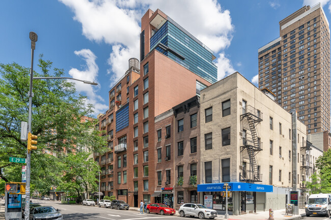 Gramercy 145 in New York, NY - Building Photo - Primary Photo