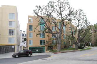 Kelton Apartments in Los Angeles, CA - Building Photo - Building Photo