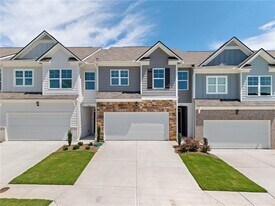 211 Stoneybrook Dr in Dahlonega, GA - Building Photo