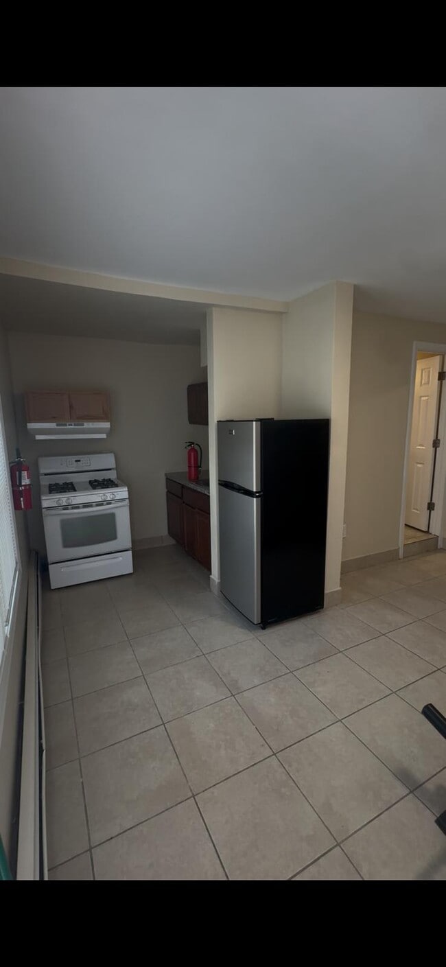 250 Hancock Ave in Seaside Heights, NJ - Building Photo - Building Photo