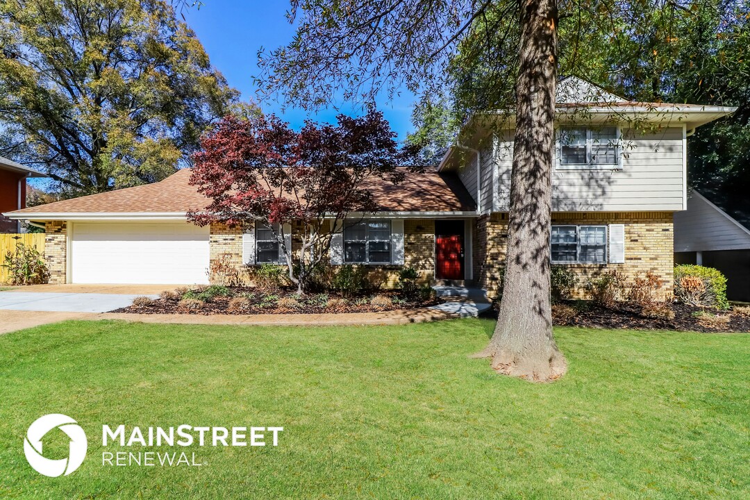 5172 Yellowood Rd in Memphis, TN - Building Photo
