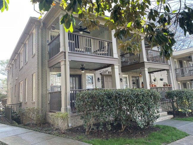 property at 526 Oakland Ave