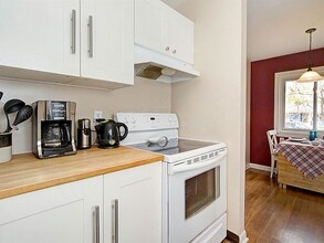 2706 Beacon Hill in Ann Arbor, MI - Building Photo - Building Photo