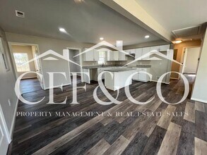 326 Rainbow Lake Rd in Boiling Springs, SC - Building Photo - Building Photo