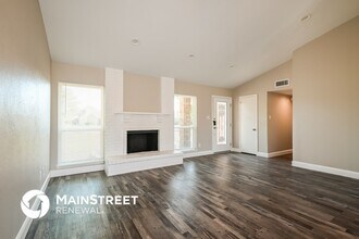 528 Olympus St in Cedar Hill, TX - Building Photo - Building Photo