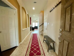 2454 Santa Barbara Loop in Round Rock, TX - Building Photo - Building Photo
