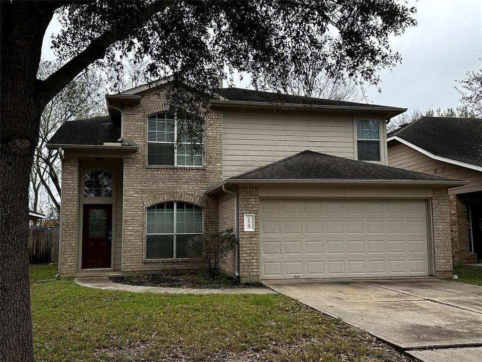 11723 Standing Pine Ln in Tomball, TX - Building Photo