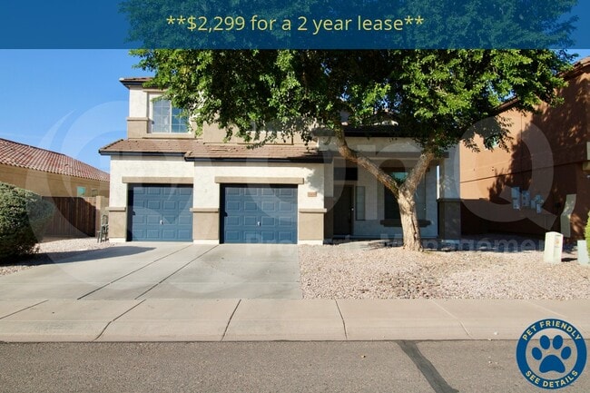 property at 11434 E Cliffrose Ln