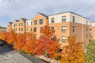 Mather Place in Wilmette, IL - Building Photo