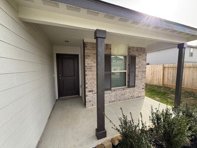2027 Summer Night Dr in Houston, TX - Foto de edificio - Building Photo