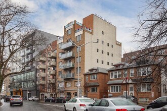 3360 Shore Pky in Brooklyn, NY - Building Photo - Building Photo
