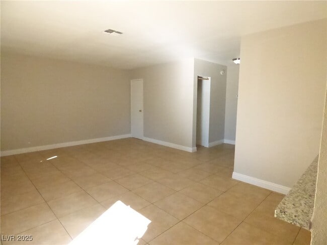 2232 Saturn Ave in North Las Vegas, NV - Building Photo - Building Photo