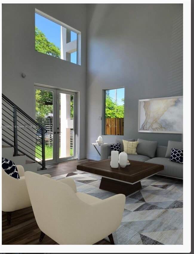 3790 Oak Ave in Miami, FL - Building Photo - Building Photo