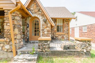 783 E Pkwy S in Memphis, TN - Building Photo - Building Photo