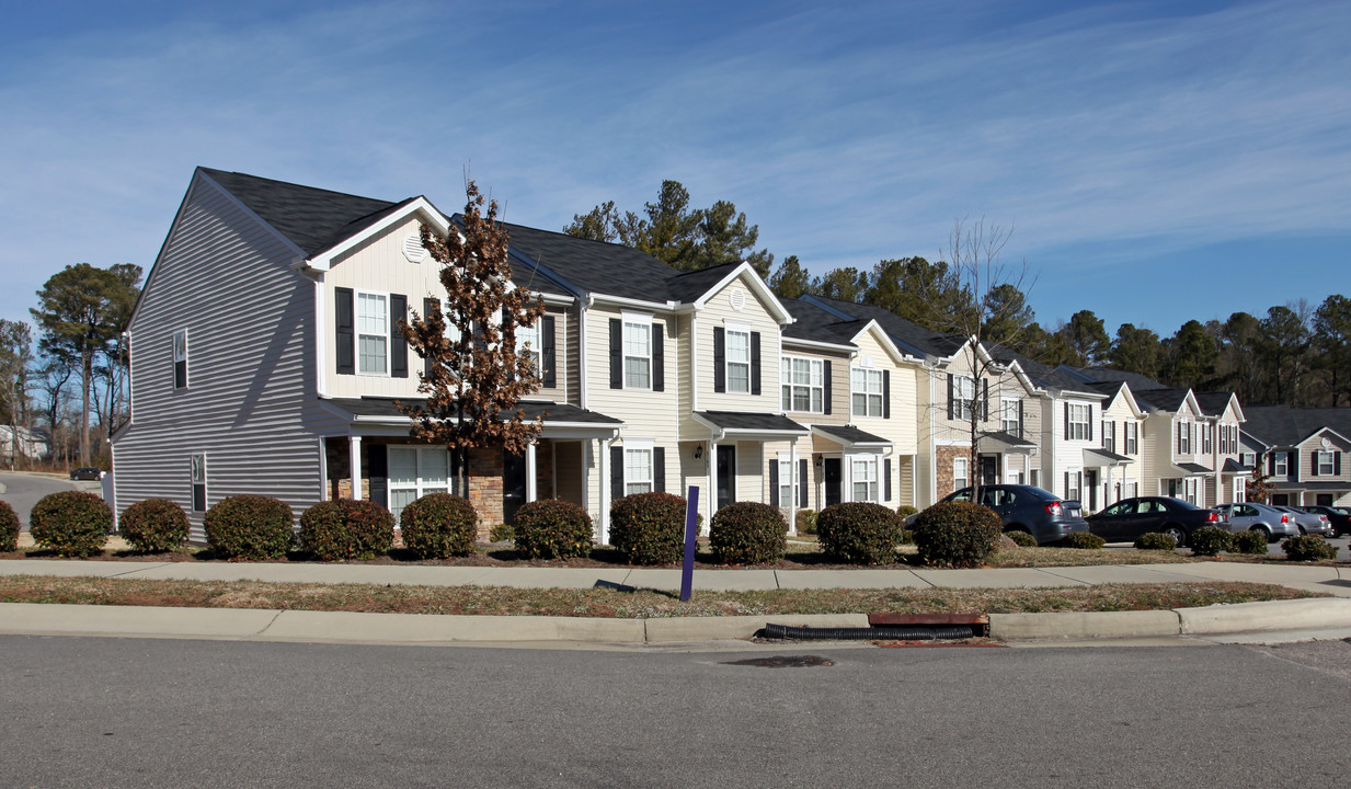 3115 Ivey Wood Ln in Durham, NC - Foto de edificio