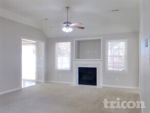 7325 Fallow Ln in Charlotte, NC - Building Photo - Building Photo