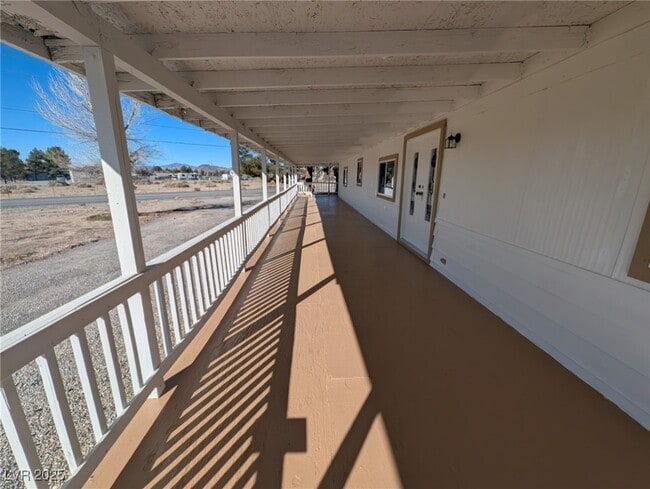 1480 W Irons St in Pahrump, NV - Building Photo - Building Photo