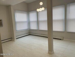 106 Wallace St in Red Bank, NJ - Building Photo - Building Photo