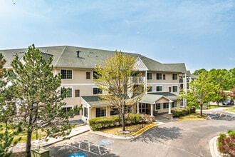 Gramercy Park Cooperative in Duluth, MN - Building Photo - Building Photo