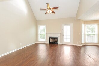 412 Shadowood Dr in Smyrna, TN - Building Photo - Building Photo