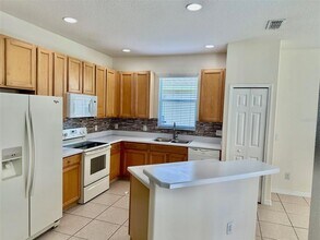 9723 Pecky Cypress Way in Orlando, FL - Building Photo - Building Photo