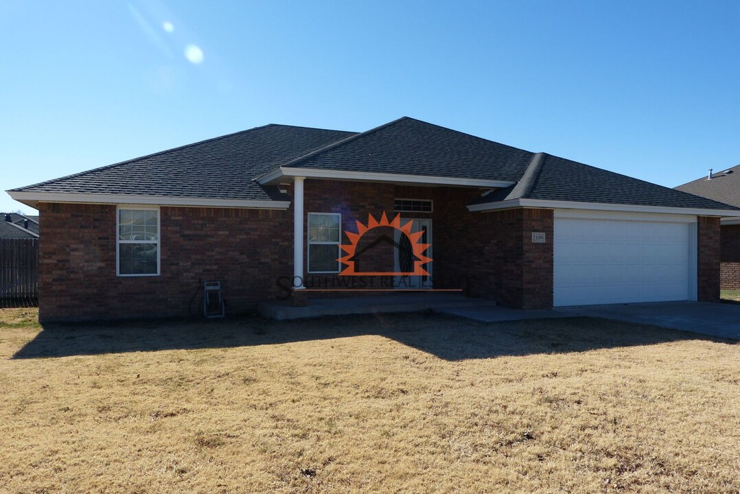 2109 Ralph Boone in Clovis, NM - Building Photo