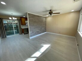 412 Persifer St, Unit A in Folsom, CA - Building Photo