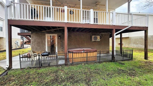 833 Plantation Dr in Pigeon Forge, TN - Building Photo - Building Photo