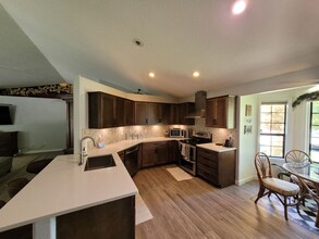 2504 N Turnberry Way in Meridian, ID - Building Photo - Building Photo