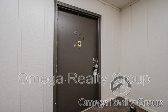 425 Oakwood Ave in Bessemer, AL - Building Photo - Building Photo