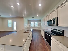 2713 Sunrise Lndg Lp in Tavares, FL - Building Photo - Building Photo