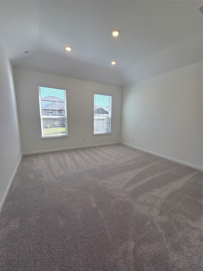 22119 Taldora Bnd Trl