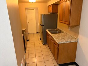 2115 Carlson Rd, Unit A in Vancouver, WA - Building Photo - Building Photo