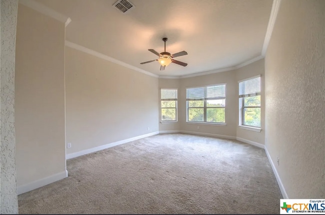 11935 Newton Trail in San Antonio, TX - Building Photo - Building Photo