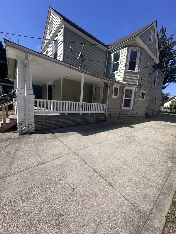 3414 Daisy Ave in Cleveland, OH - Building Photo - Building Photo