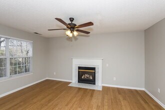 925 Treasure Pl SW in Concord, NC - Building Photo - Building Photo