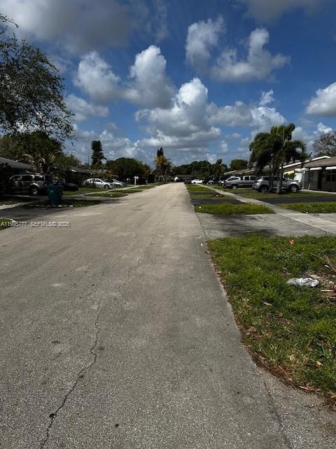 5221 NW 15th Ct in Lauderhill, FL - Building Photo - Building Photo