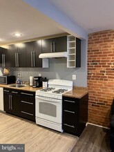 1013 Fawn St in Baltimore, MD - Building Photo - Building Photo