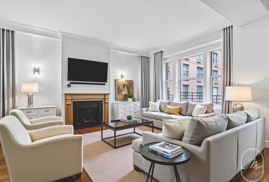 103 East 86th St in New York, NY - Building Photo