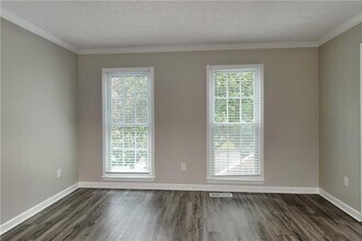 1595 Thoreau Dr in Suwanee, GA - Building Photo - Building Photo