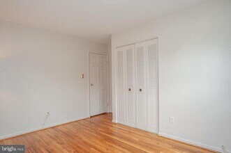 5931 Peverill Dr in Alexandria, VA - Building Photo - Building Photo
